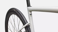 Charger l'image dans la galerie, Tarmac SL8 Pro - NEW Sram Force AXS