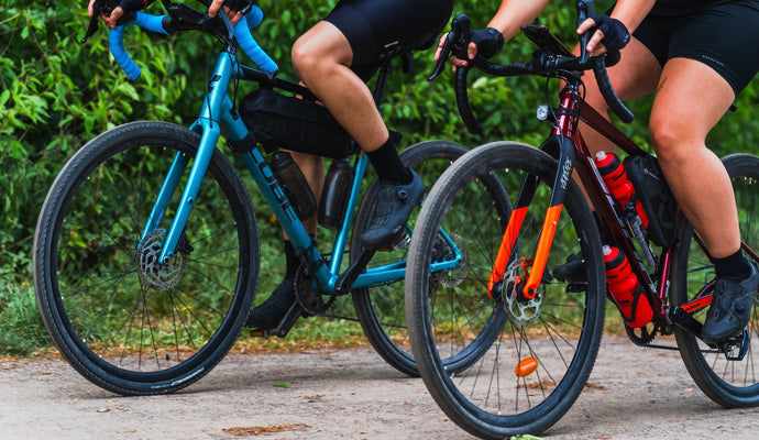 Bien s’équiper pour une sortie à vélo : les 5 indispensables du cycliste