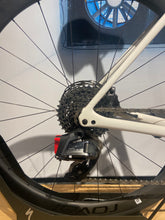 Charger l&#39;image dans la galerie, Specialized - Roubaix Pro - 2021 - T58