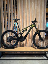 Charger l'image dans la galerie, VTT électrique d'occasion - Specialized Levo S-Works G3 S4