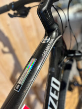 Charger l'image dans la galerie, VELO OCCASION SPECIALIZED CROSSTRAIL - M